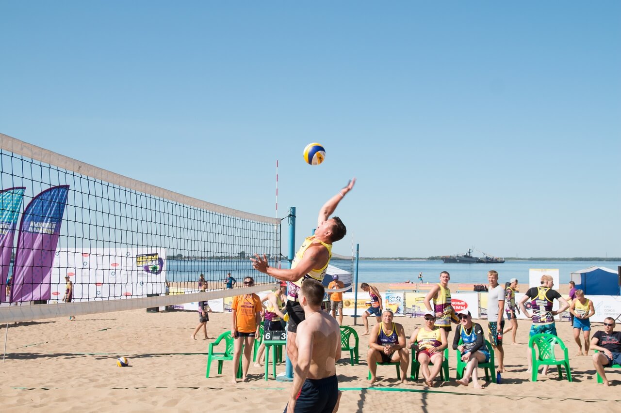 В конце июля в Архангельске пройдёт 10-й Фестиваль пляжного волейбола, приуроченный к Дню строителя.